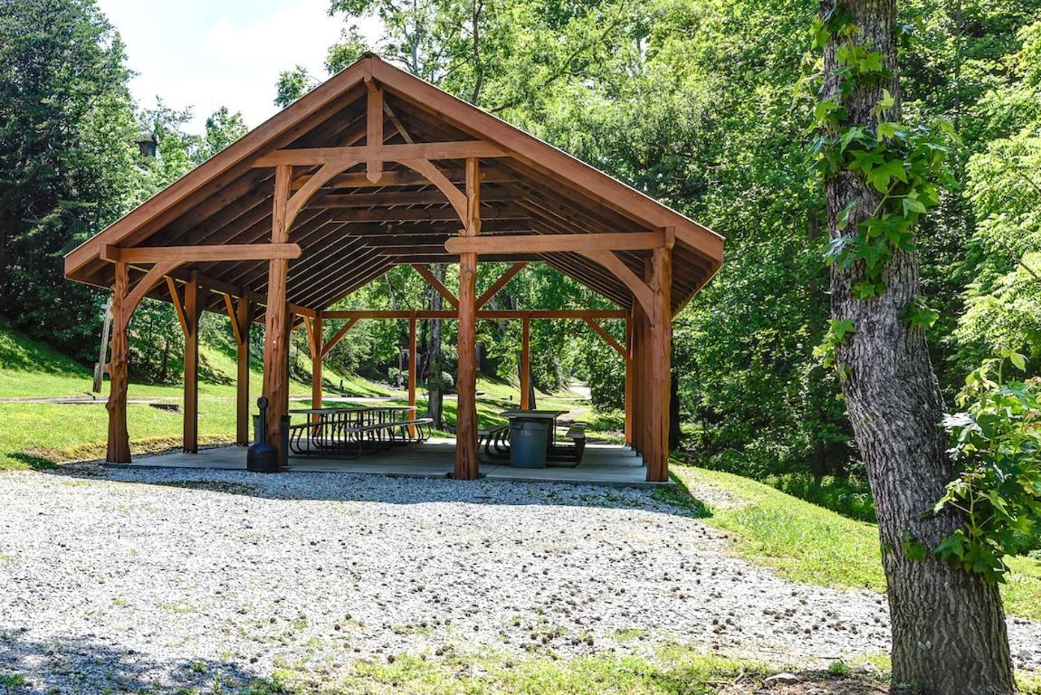 Willa Woodland Escape Pigeon Forge Zewnętrze zdjęcie